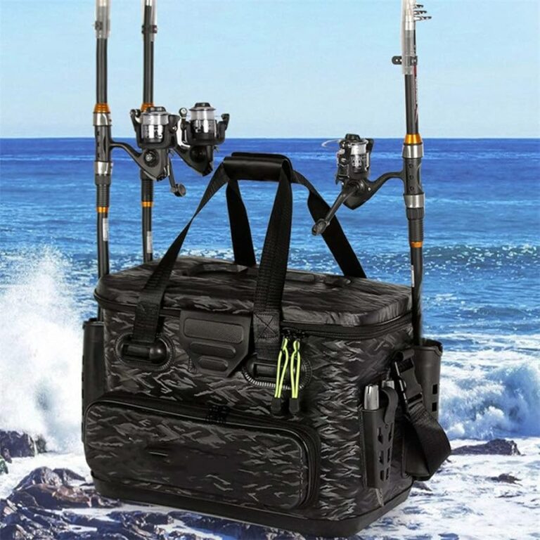 caja completa de pesca en el mar