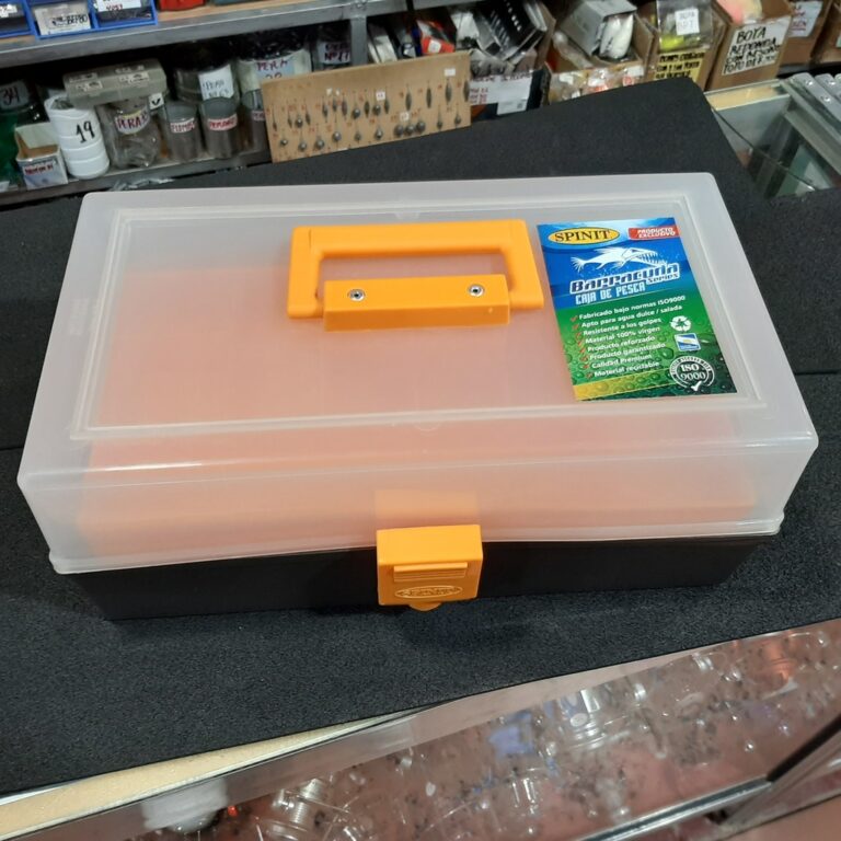 caja de pesca mediana