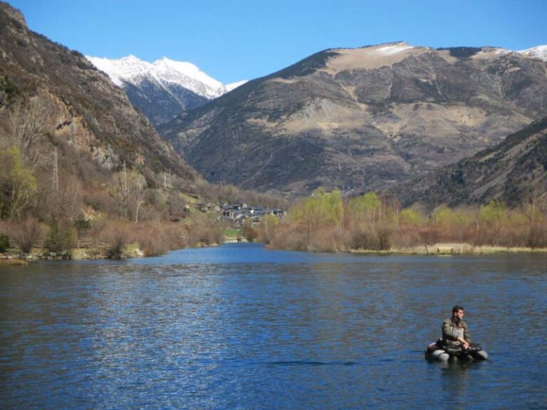 Coto de pesca en el río Tor: truchas y naturaleza en Boí